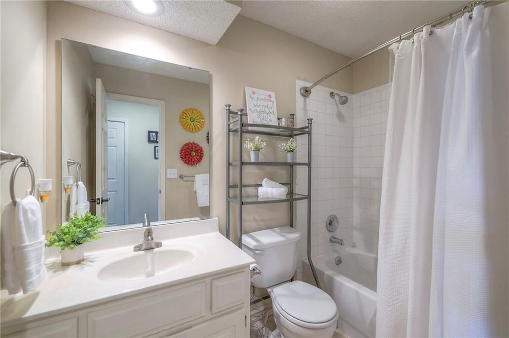 Photo 35 of 41 - 21509 W 52nd Street