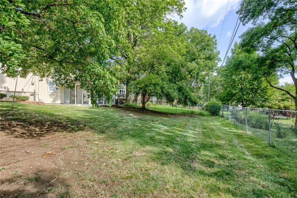 Photo 34 of 35 - 8715 Mackey Street