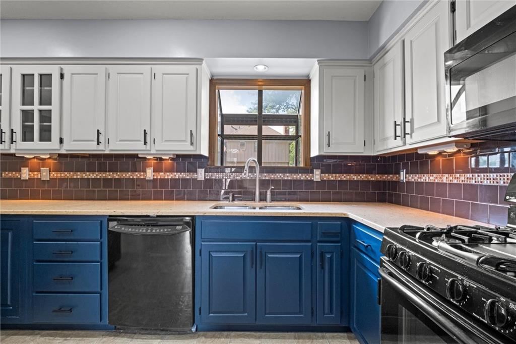 13293 W 111th Terrace — photo 17