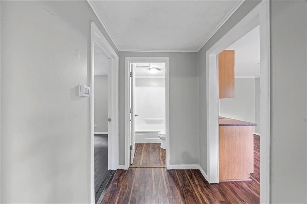 Photo 9 of 24 - 6103 E 84th Street