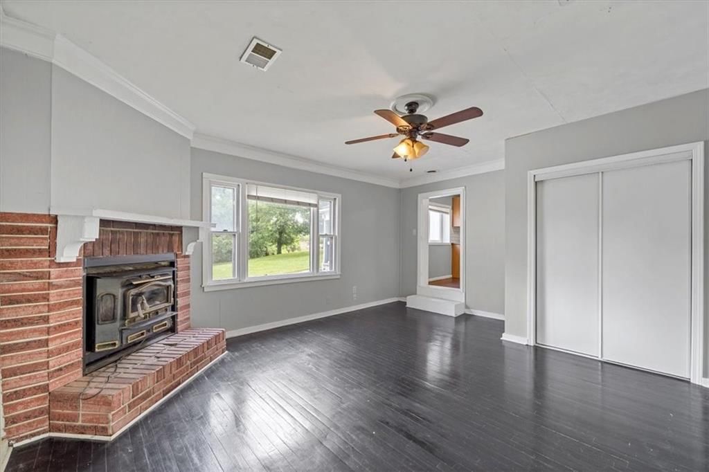Photo 22 of 24 - 6103 E 84th Street