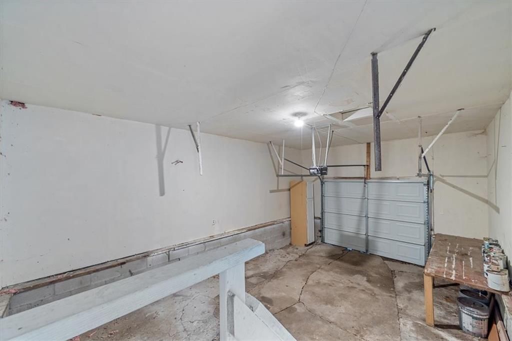 Photo 23 of 24 - 6103 E 84th Street
