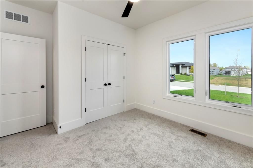 3932 SW Flintrock Drive — photo 9