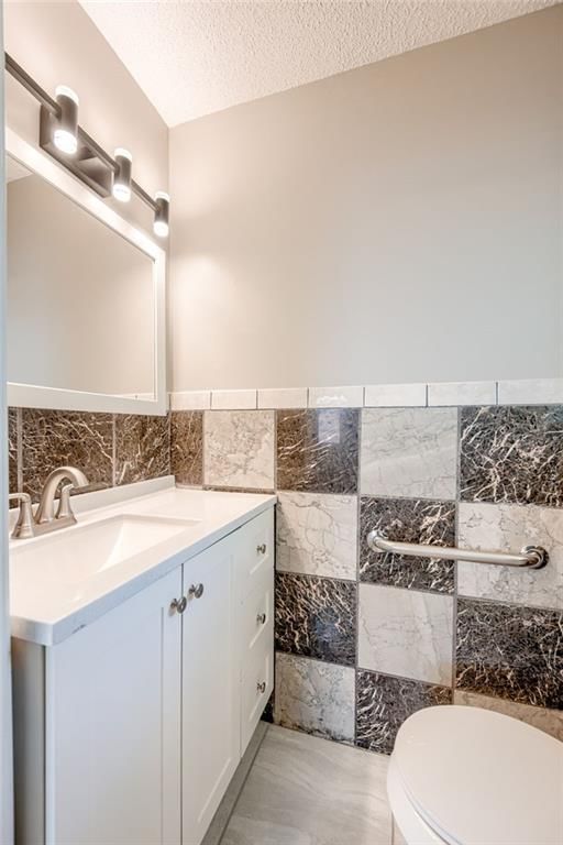 11037 Booth Avenue — photo 17