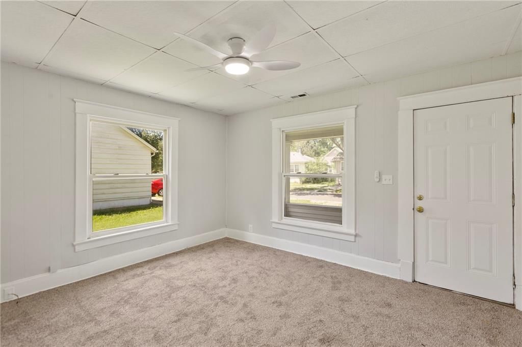 839 S Oak Street — photo 6
