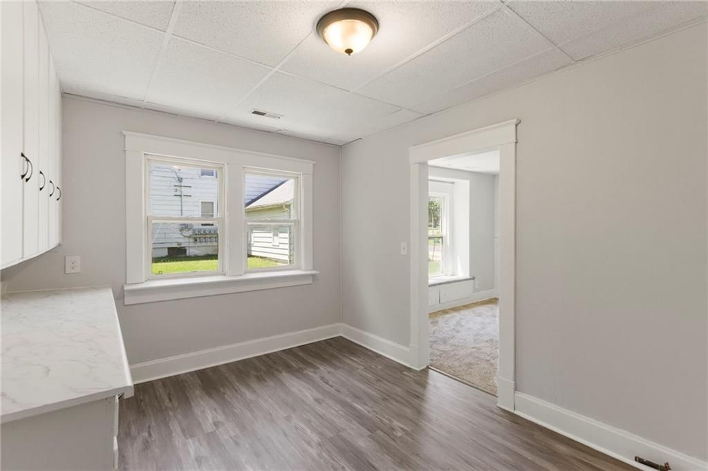 839 S Oak Street — photo 16
