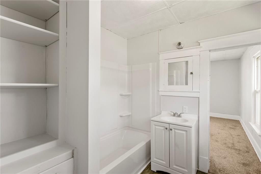 839 S Oak Street — photo 23
