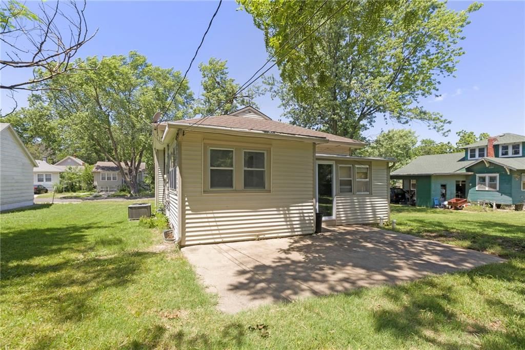 839 S Oak Street — photo 31