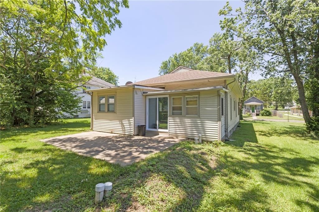 839 S Oak Street — photo 32