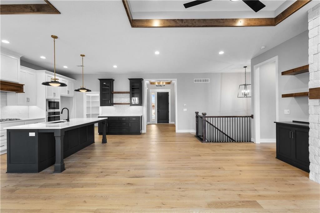 17156 S Barstow Street — photo 9
