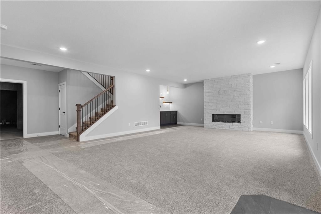 17156 S Barstow Street — photo 21