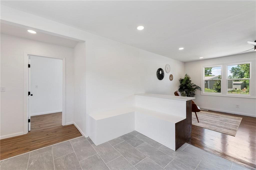 3501 Oak Avenue — photo 10