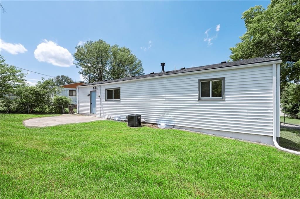 3501 Oak Avenue — photo 36