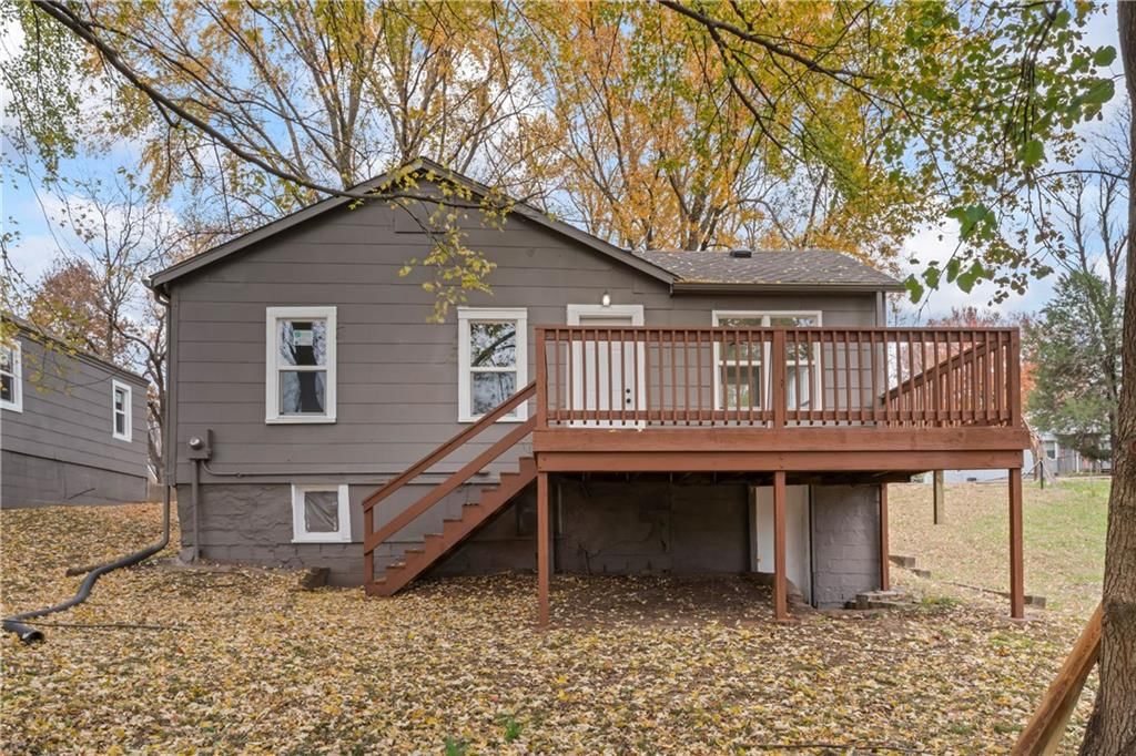 320 N Cedar Avenue — photo 32