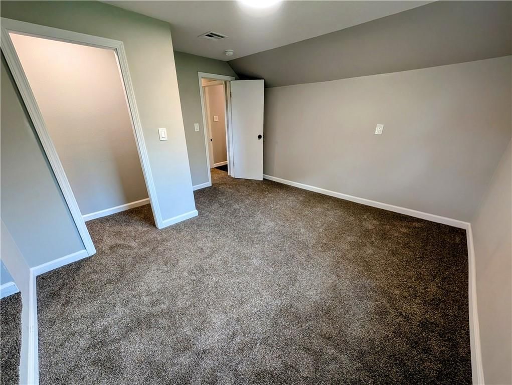 Photo 22 of 61 - 710 E Vine Street