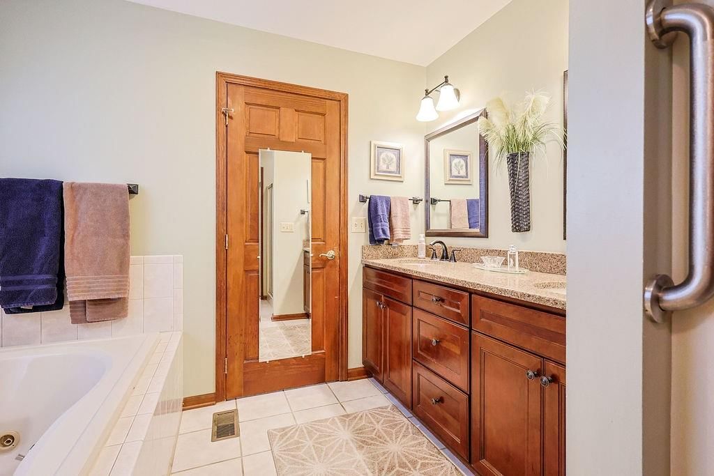 3309 Westwood Drive — photo 13