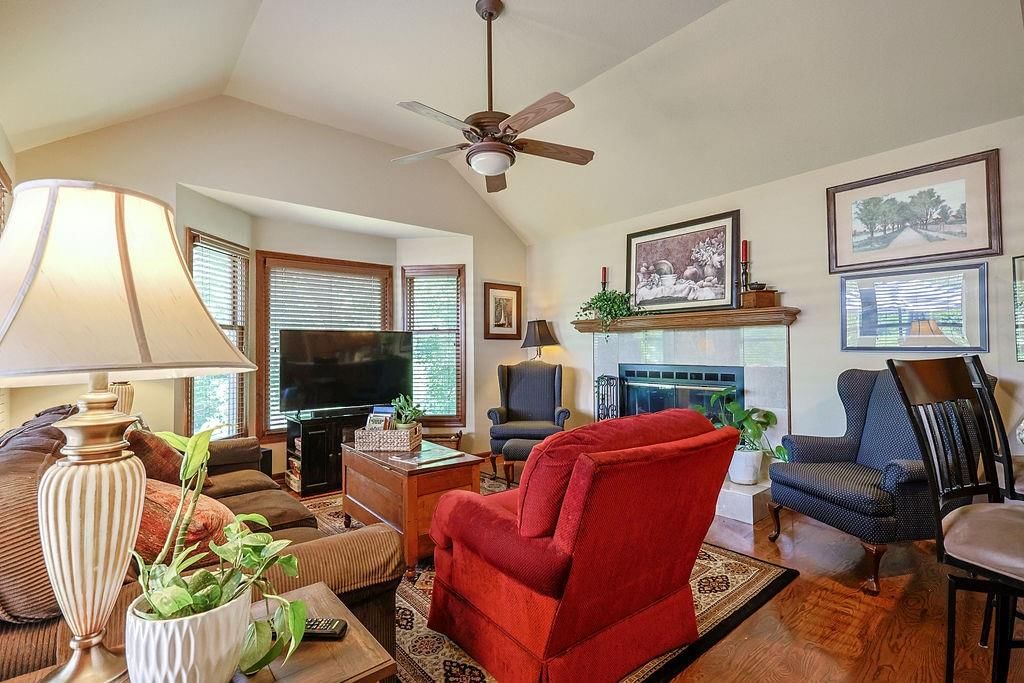 3309 Westwood Drive — photo 25