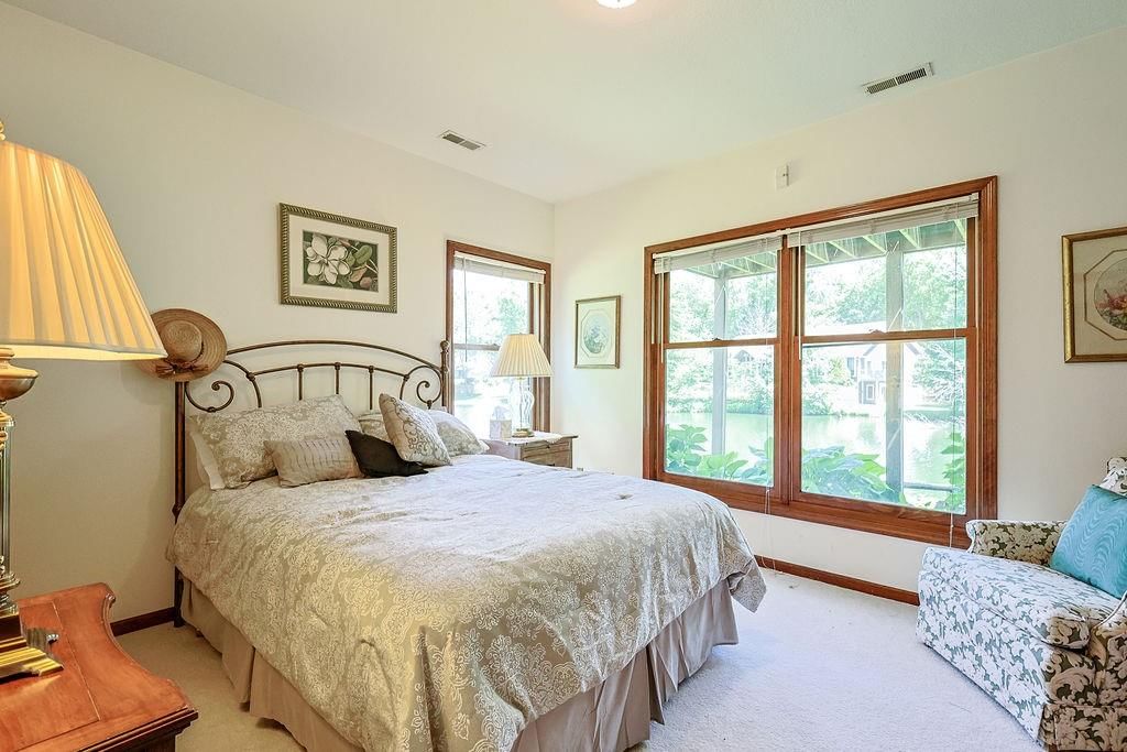 3309 Westwood Drive — photo 27