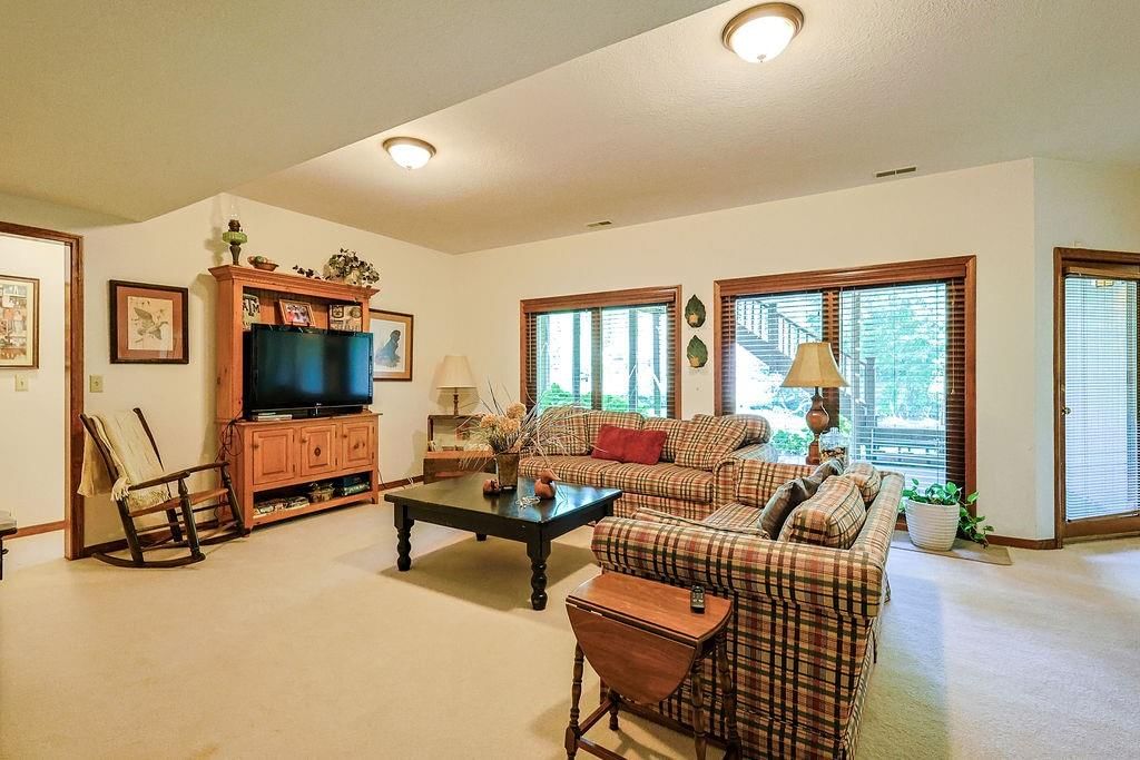 3309 Westwood Drive — photo 36