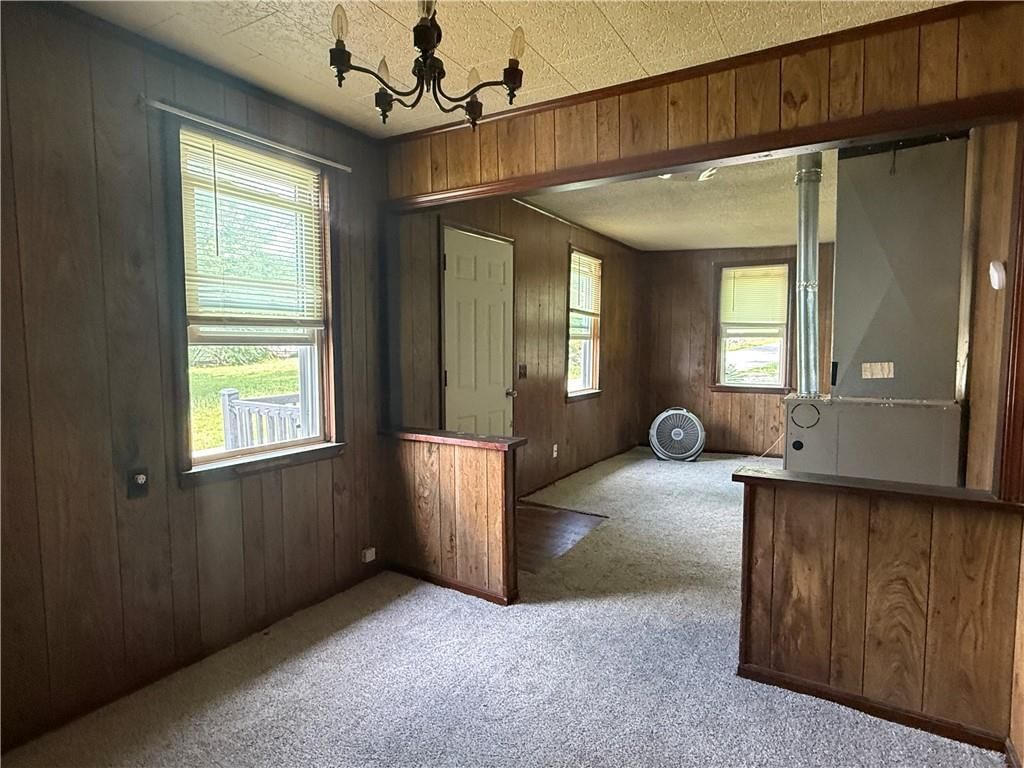 303 Bell Street — photo 17