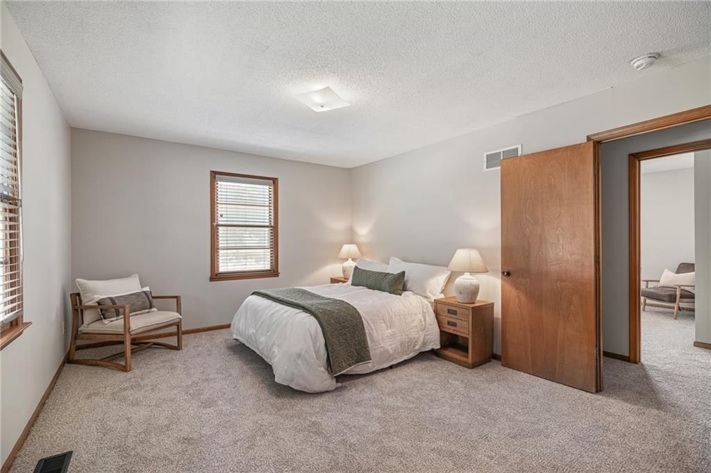5605 Meadowsweet Lane — photo 12