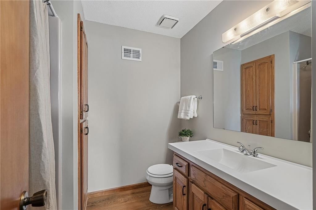5605 Meadowsweet Lane — photo 17