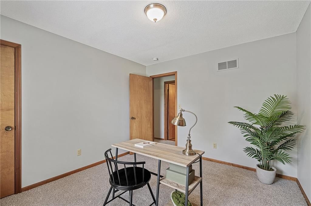 5605 Meadowsweet Lane — photo 19