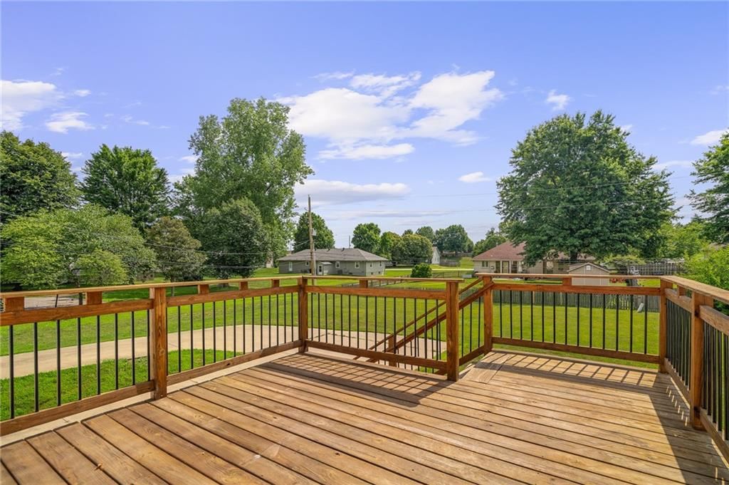 5605 Meadowsweet Lane — photo 23
