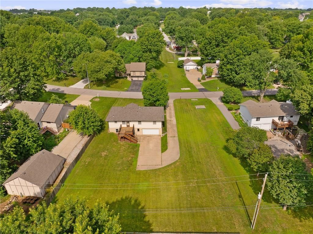 5605 Meadowsweet Lane — photo 29