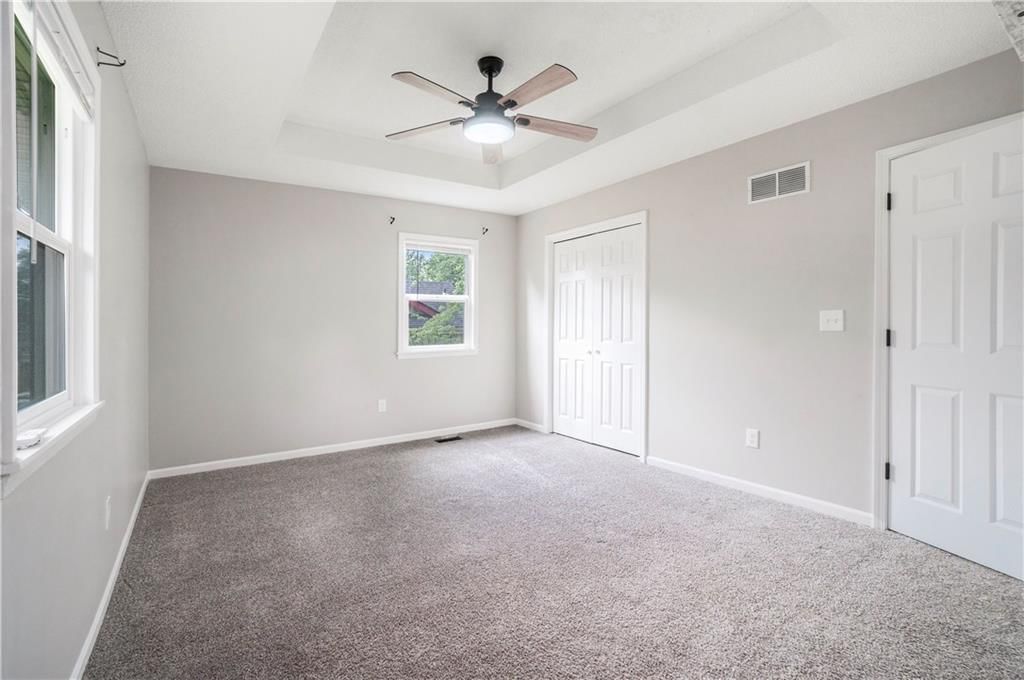 1105 N Halsey Terrace — photo 16