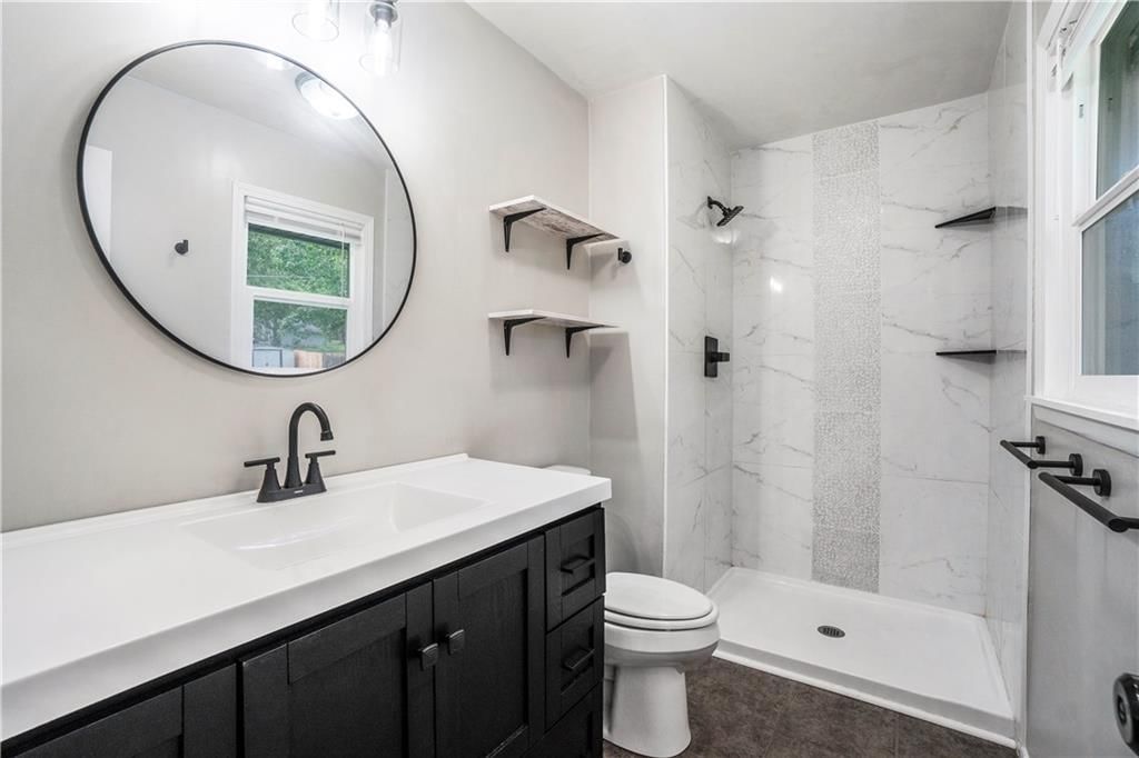 1105 N Halsey Terrace — photo 18