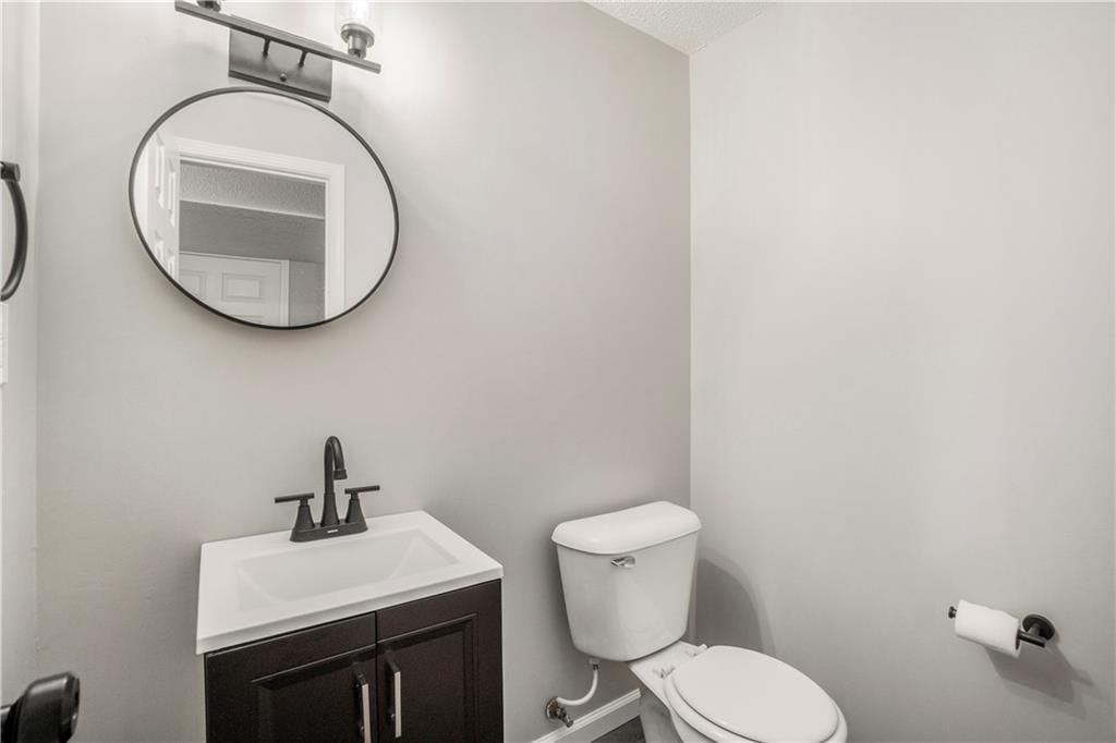 1105 N Halsey Terrace — photo 25