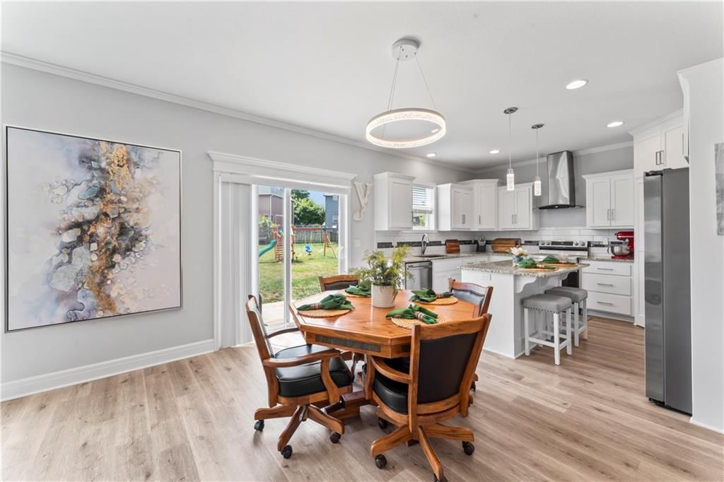Photo 12 of 38 - 24983 W 150th Street