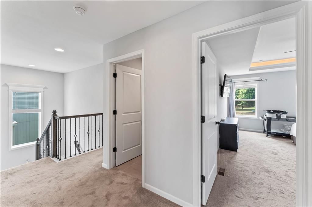 Photo 18 of 38 - 24983 W 150th Street