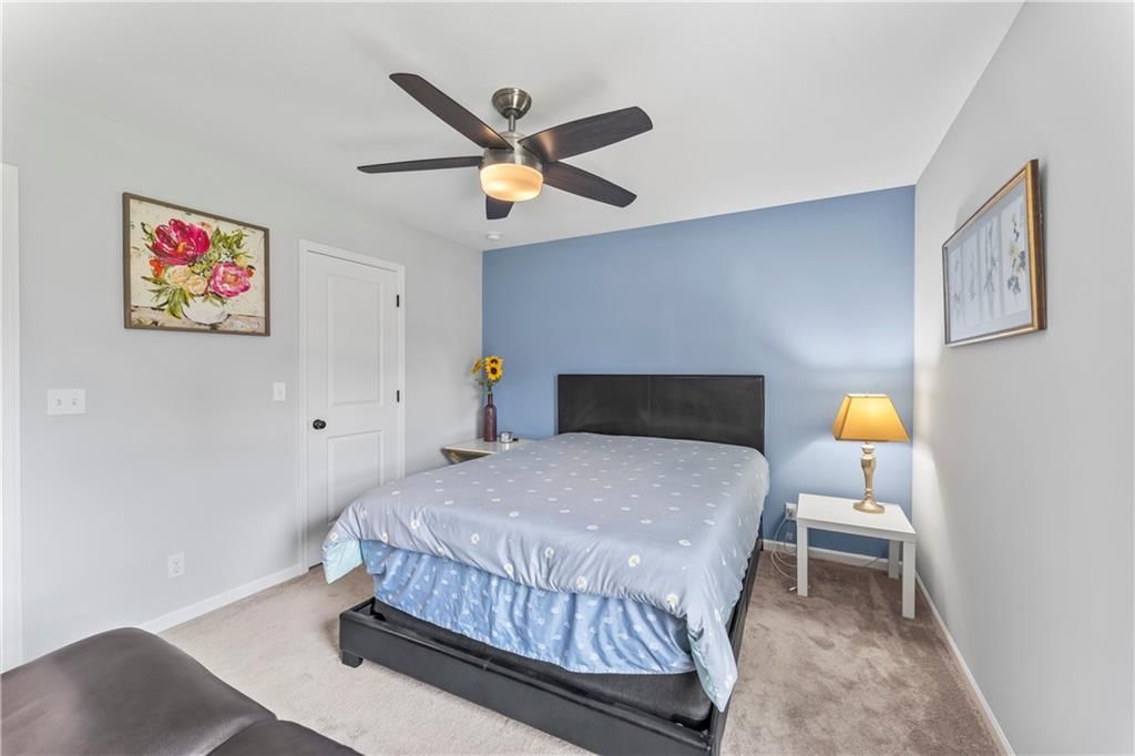 Photo 24 of 38 - 24983 W 150th Street