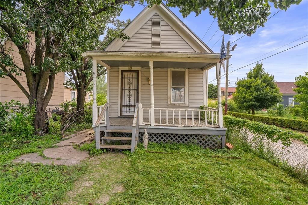 12 S Minnie Street — photo 3