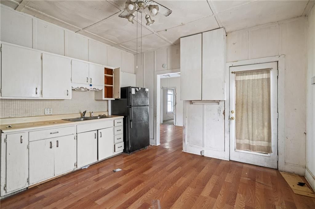 12 S Minnie Street — photo 15