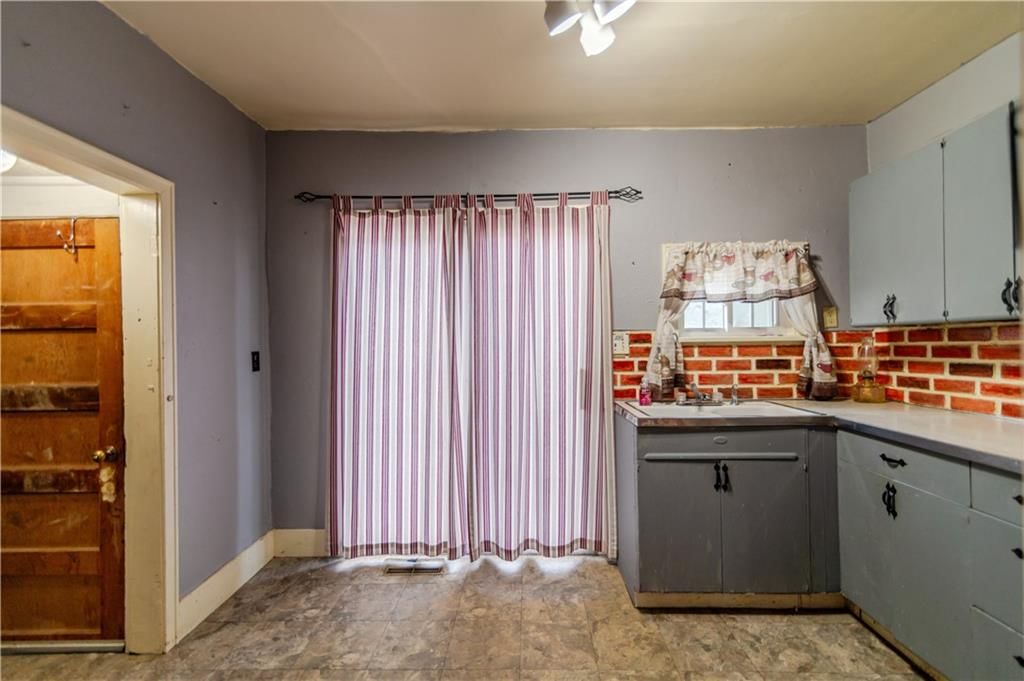 1134 Atchison Street — photo 33