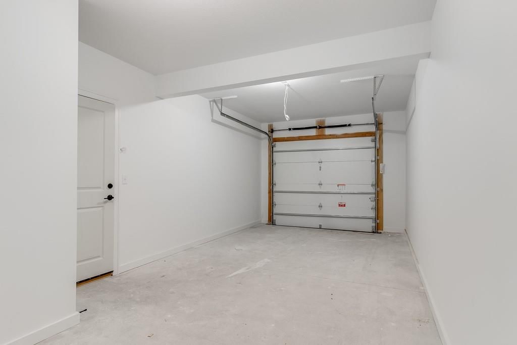 1841 Woodward Circle — photo 38