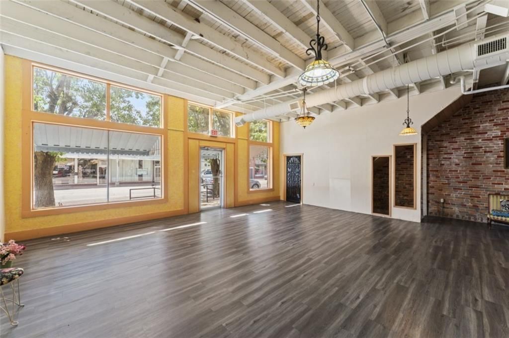 1817 N Main Street — photo 19