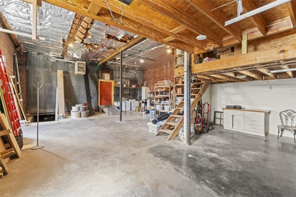 1817 N Main Street — photo 32