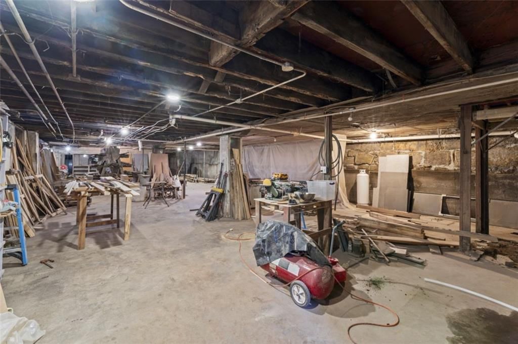 1817 N Main Street — photo 34