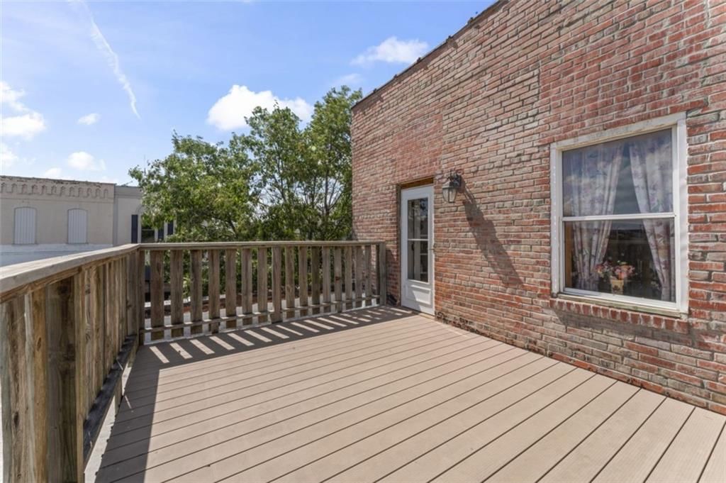 1817 N Main Street — photo 86