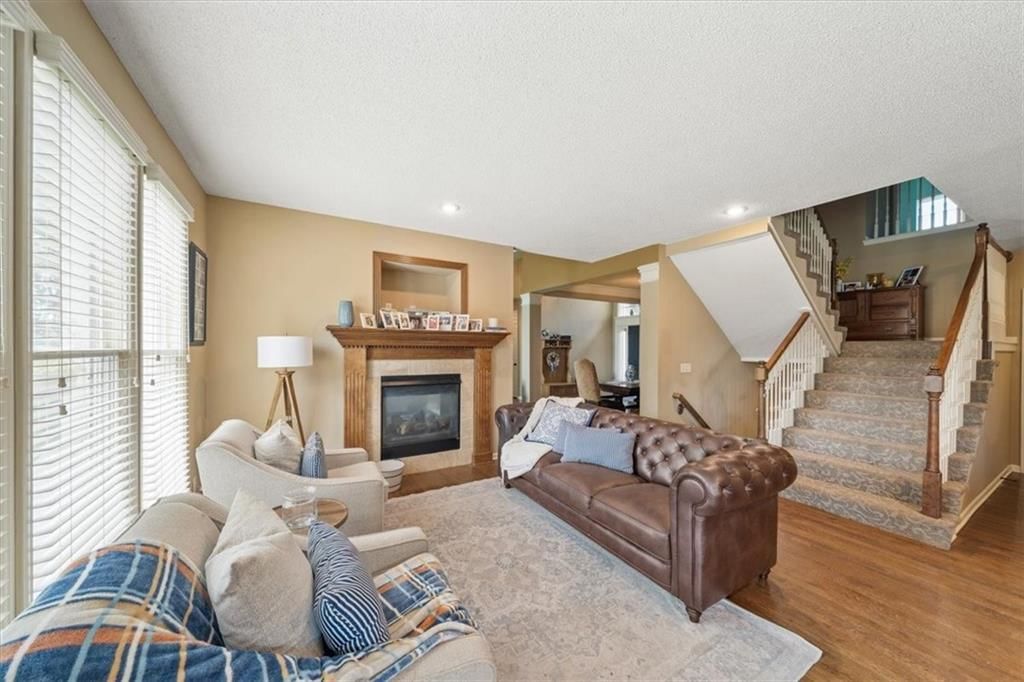 Photo 11 of 32 - 22013 W 56th Street