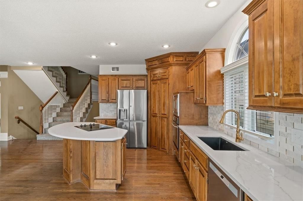Photo 14 of 32 - 22013 W 56th Street