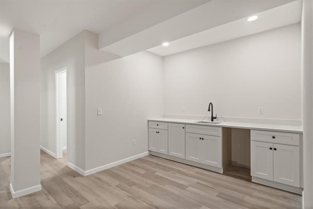 Photo 18 of 32 - 22013 W 56th Street