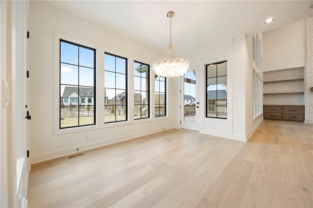 17032 Parkhill Street — photo 7