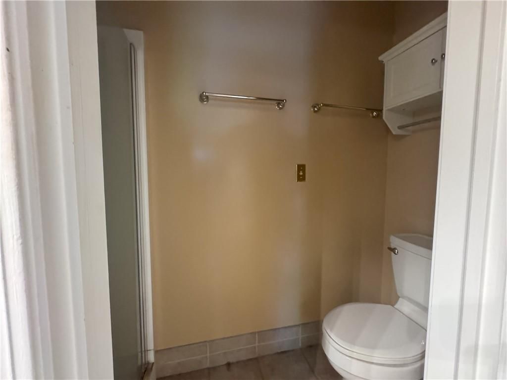 9818 Melrose Street — photo 12
