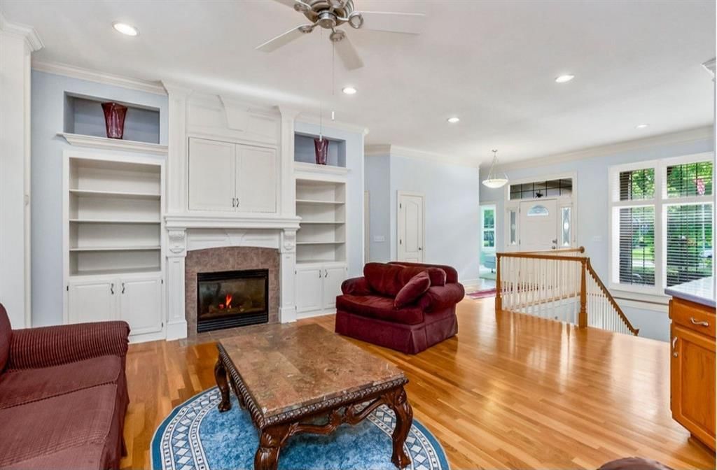12556 Farley Street — photo 10