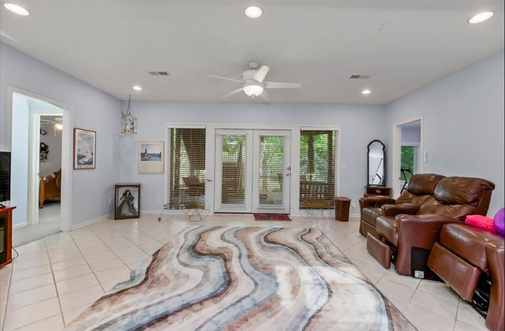 12556 Farley Street — photo 23